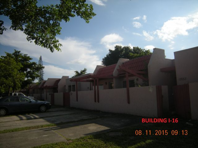LAUDERHILL Townhome: 1508 NW 56 AVENUE
