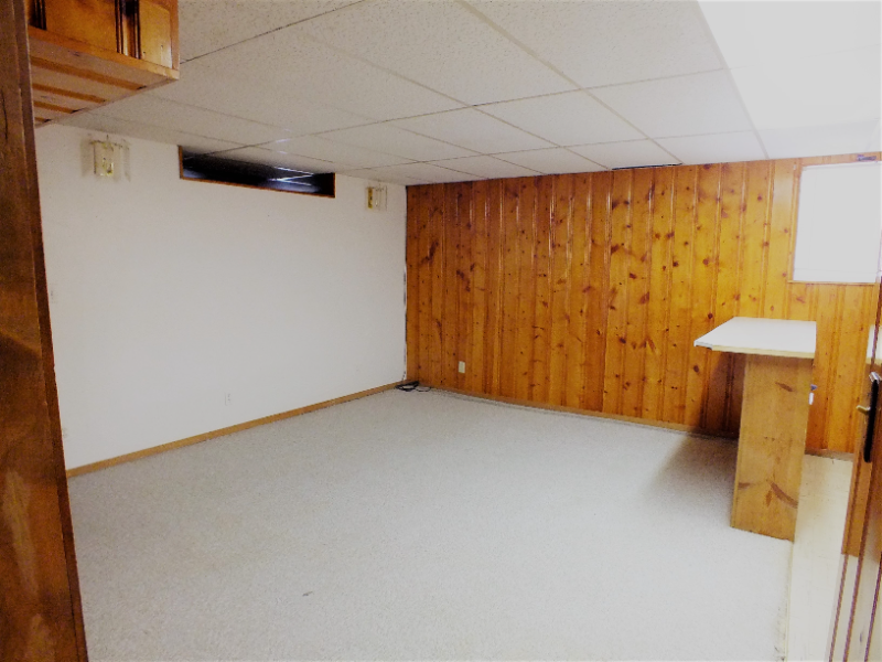 Bozeman Apartment: 1601 W College St