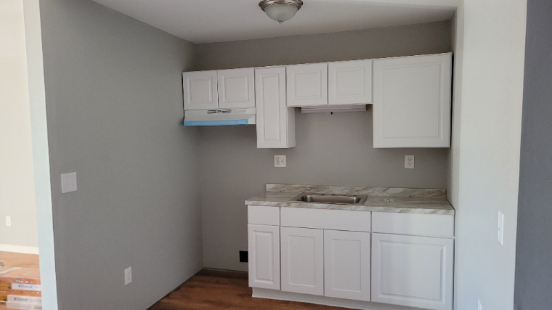Warner Robins Apartment: 99 Chris Drive, Unit 17