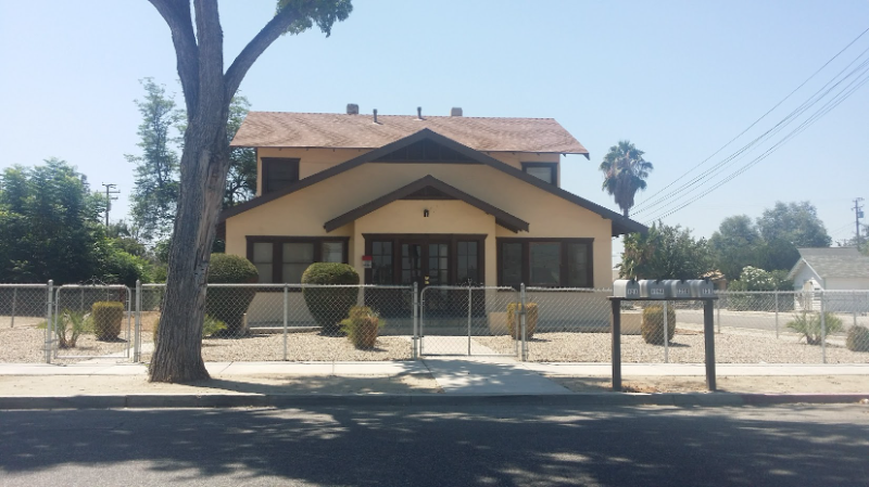 Hemet House: 129 W. Kimball Ave