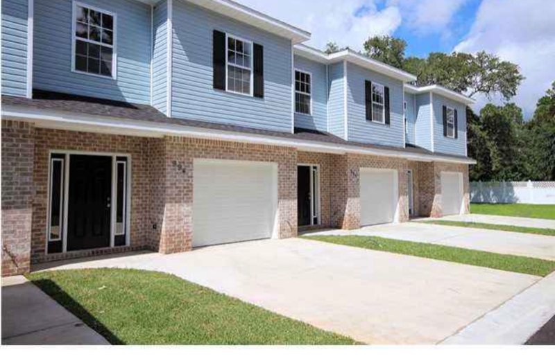 Fort Walton Beach Townhome: 996 Leigh Ann Ln