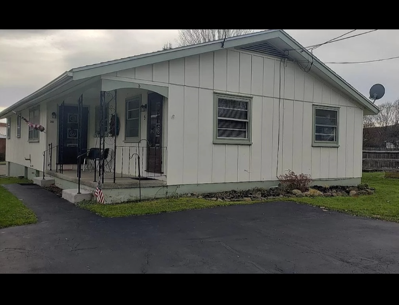 Newark Valley Apartment: 5 Franklin Ave