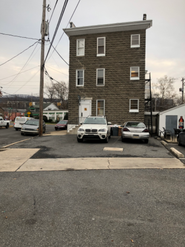 Reading Apartment: 2550 Kutztown Rd