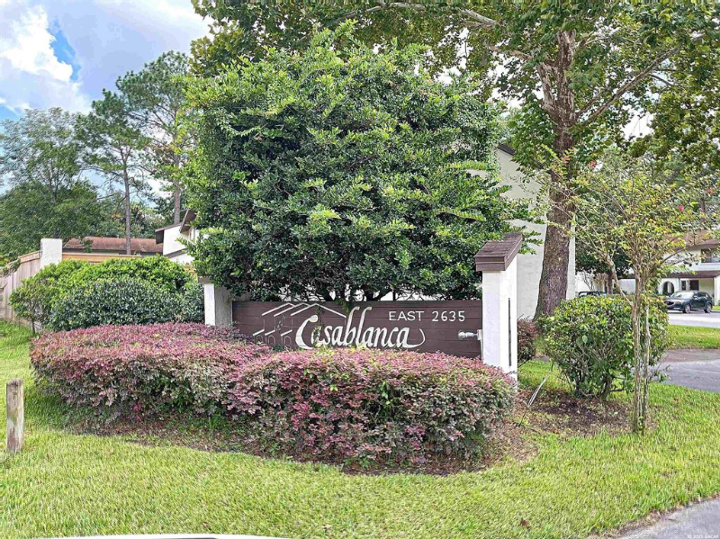 Gainesville Townhome: 2635 SW 35th Pl