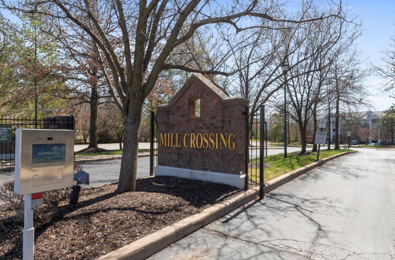 Saint Louis Condo: 13115 Mill Crossing Ct