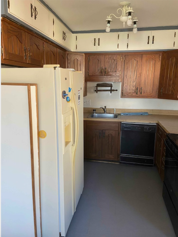 Rockville House: 5927 Holland Rd.