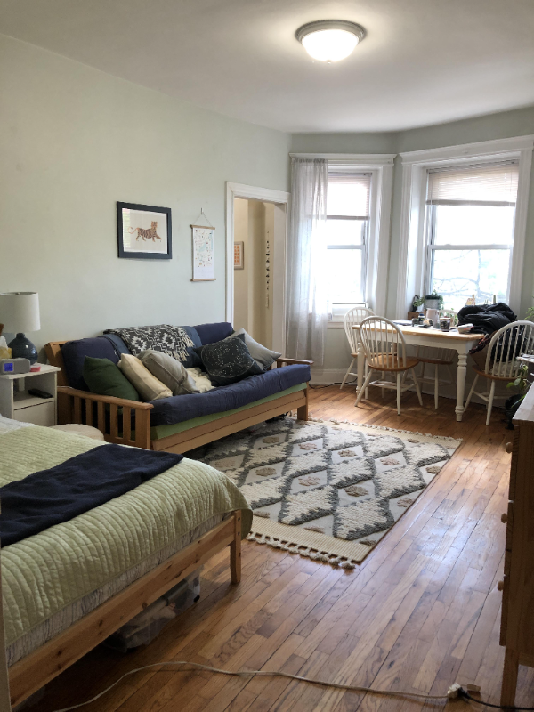 Allston Apartment: 1330 Commonwealth Ave