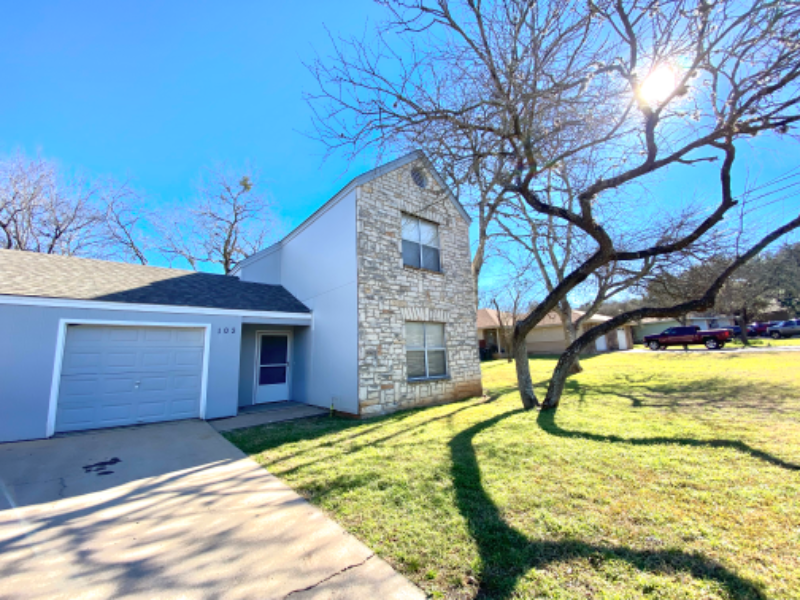 San Marcos Townhome: 103 Hughson Ct