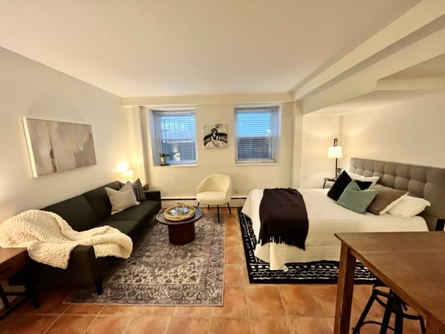 Boston Apartment: 1800 Massachusetts Ave