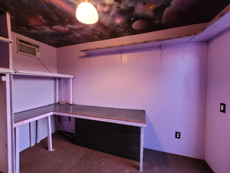 Phoenix House: 4202 E DARREL RD