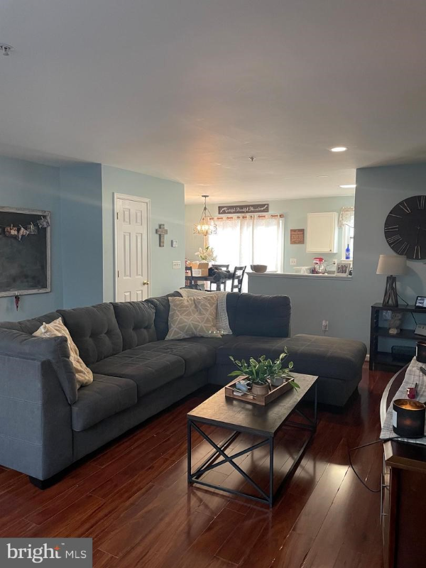 Easton Townhome: 510 Brookletts Ave
