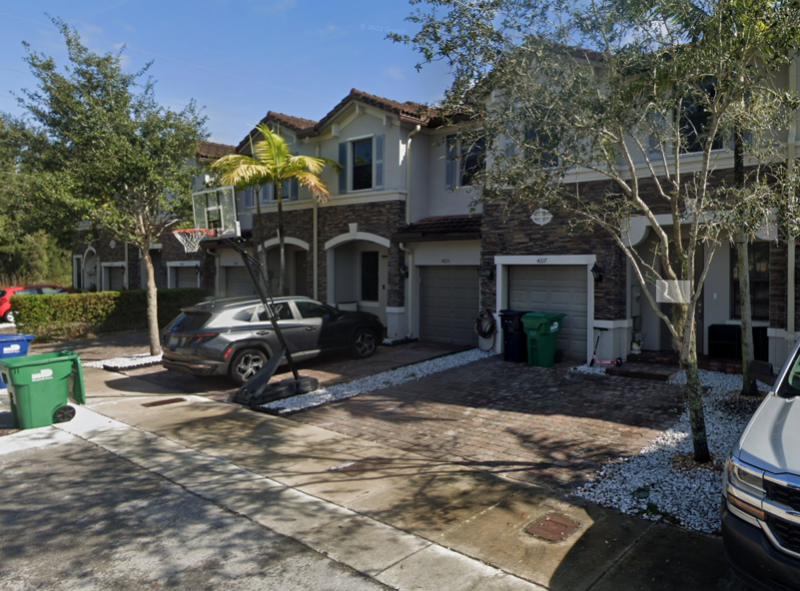 miami Townhome: 4219 sw 164