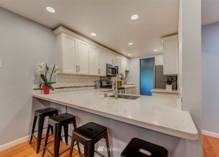 Redmond Townhome: 6439 139th Ave NE