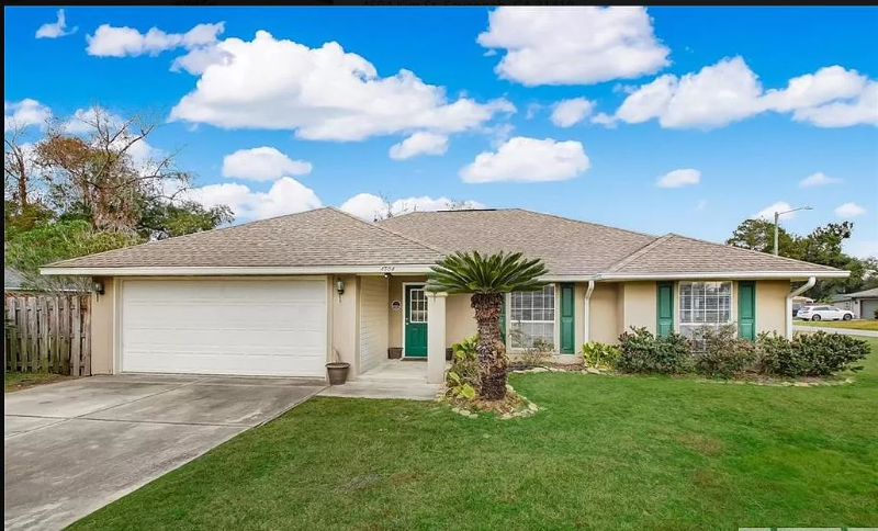 Savannah House: 4504 Kim St