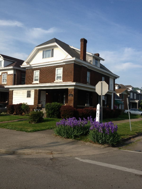 Huntington Apartment: 1003 8th St