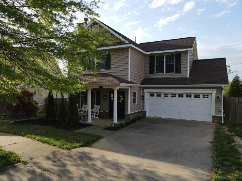 Bentonville House: 1521 NE Dysart Woods Lane
