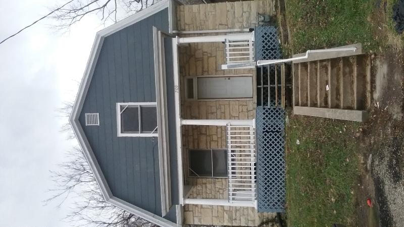Jefferson City House: 709 Monroe St.
