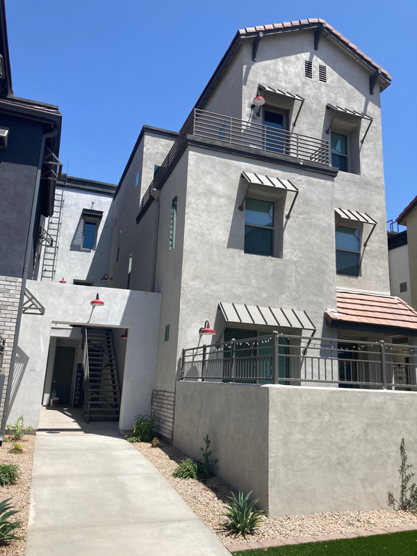 Chandler Condo: 300 N Gila Springs Blvd