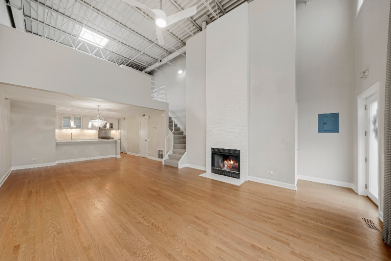 Chicago Townhome: 1300 W. Altgeld St.
