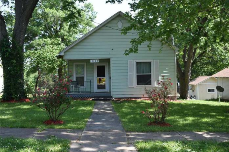 Osawatomie House: 1115 Pacific Ave