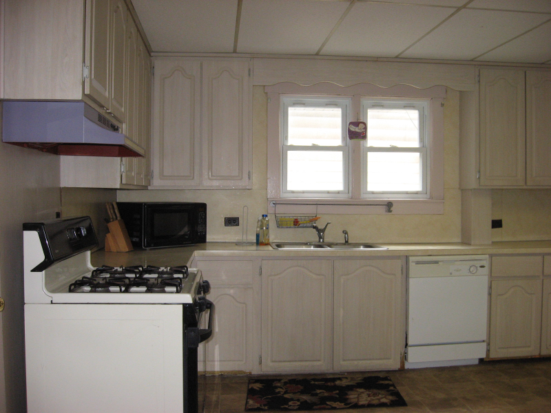 Cortland House: 18 Harrington Ave Cortland