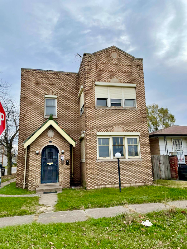 Gary Apartment: 1301 Pennsylvania St