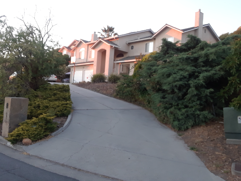 San Jose House: 10072 Roseview Drive
