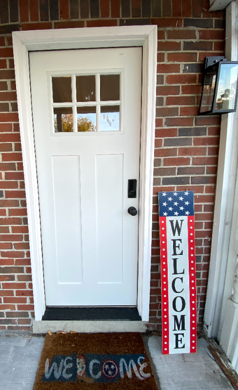 Martin Apartment: 534 Lee Street