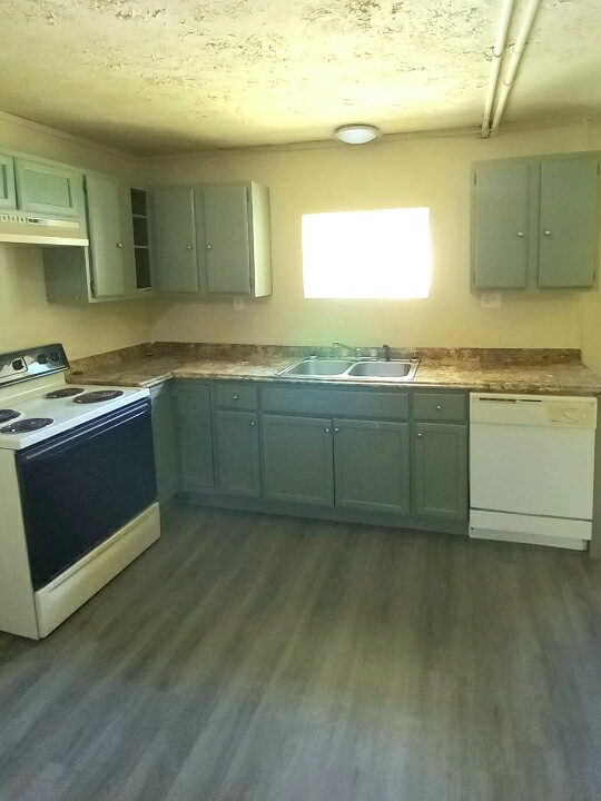 Wartburg Apartment: 3122 Knoxville Hwy