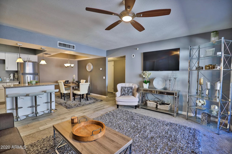 phoenix Condo: 4444 E Paradise Village Pkwy