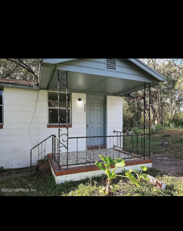 Jacksonville House: 3357 Columbus Ave