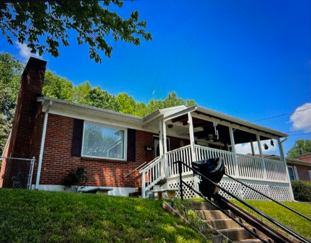 Lynchburg House: 1505 Augusta Street