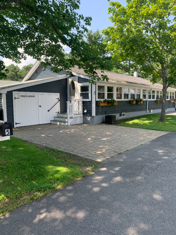 Saco Multiplex: 8 Pine Tree Avenue