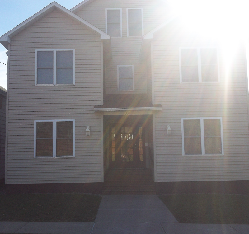 Syracuse Apartment: 330-332 Green Street