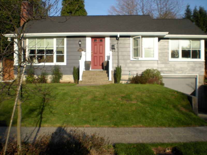 Seattle House: 8244 39th Ave NE