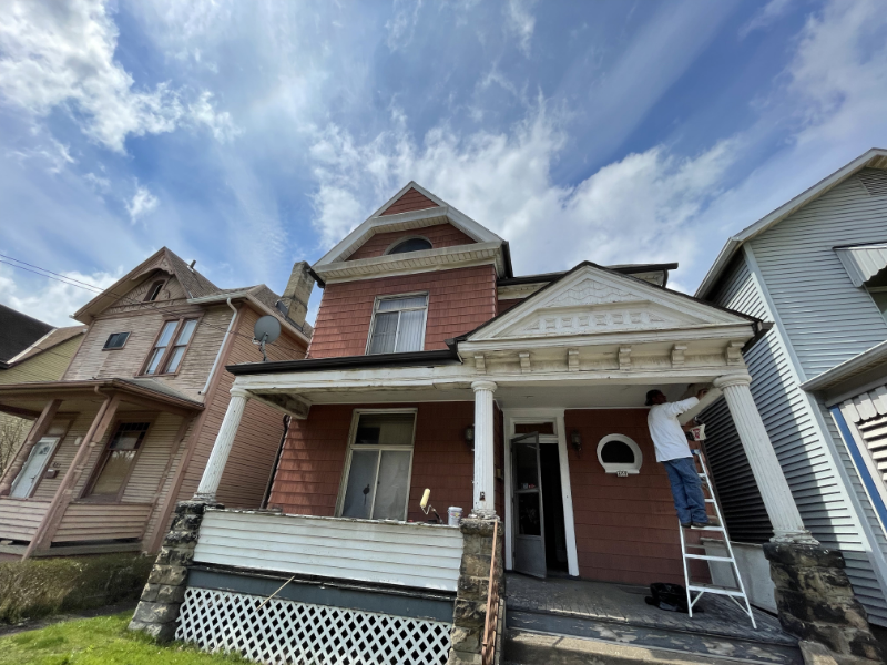 Turtle Creek House: 409 Larimer Ave