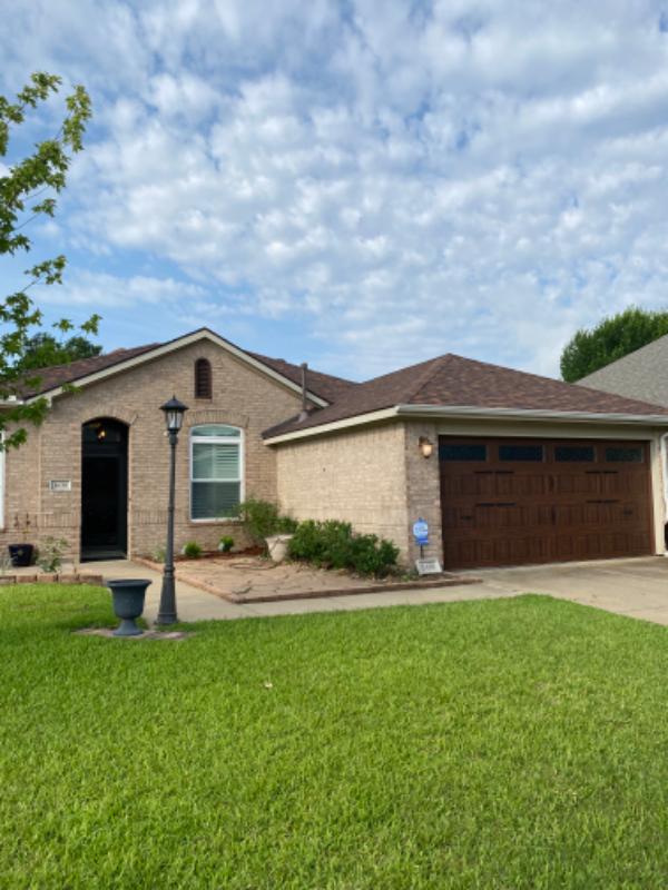 Corinth House: 1630 Cedar Elm Dr