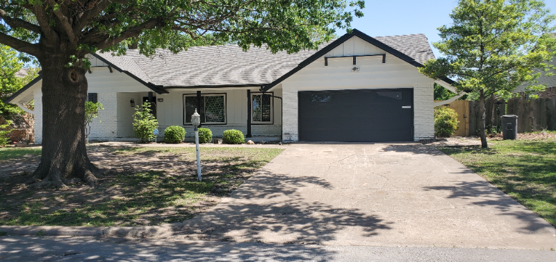 Tulsa House: 9012 E 39th St