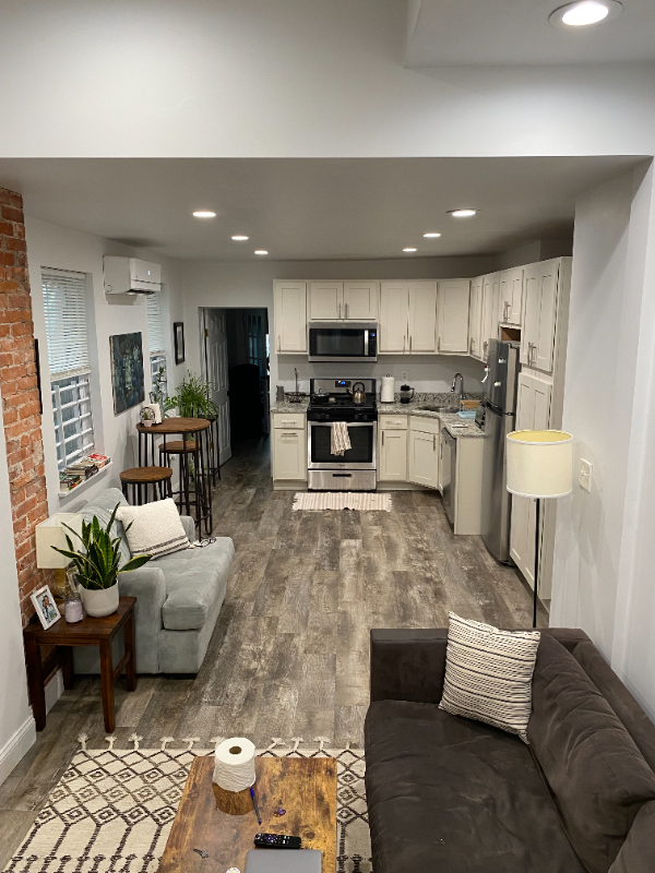 Philadelphia Apartment: 3838 Baring Street