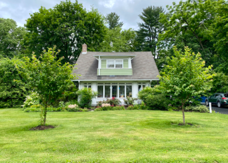 Princeton House: 253 Fisher Place