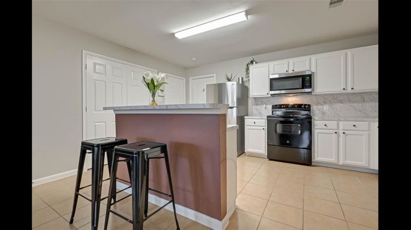 Hempstead Townhome: 23326 High Point St