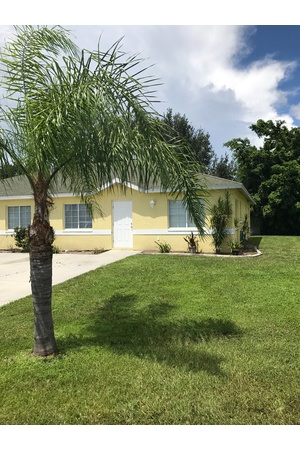 Fort Myers Multiplex: 1169 Lake McGregor Dr