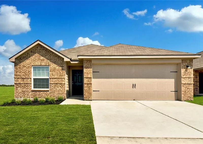 Elgin House: 16408 Farmhouse Ln