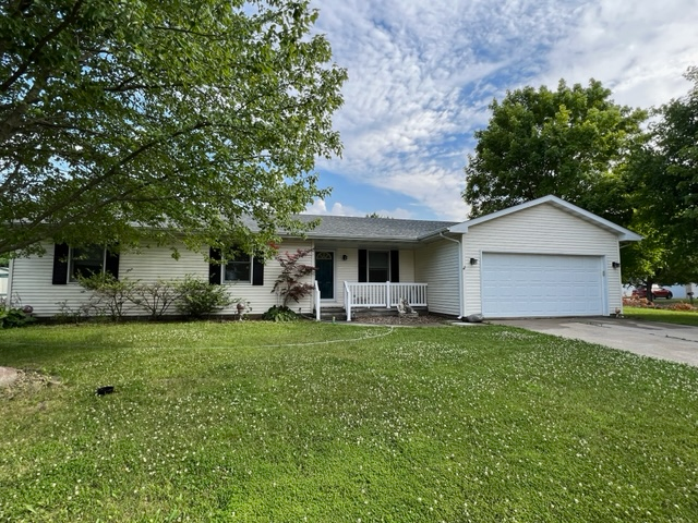 Springfield House: 1100 Dani Ln