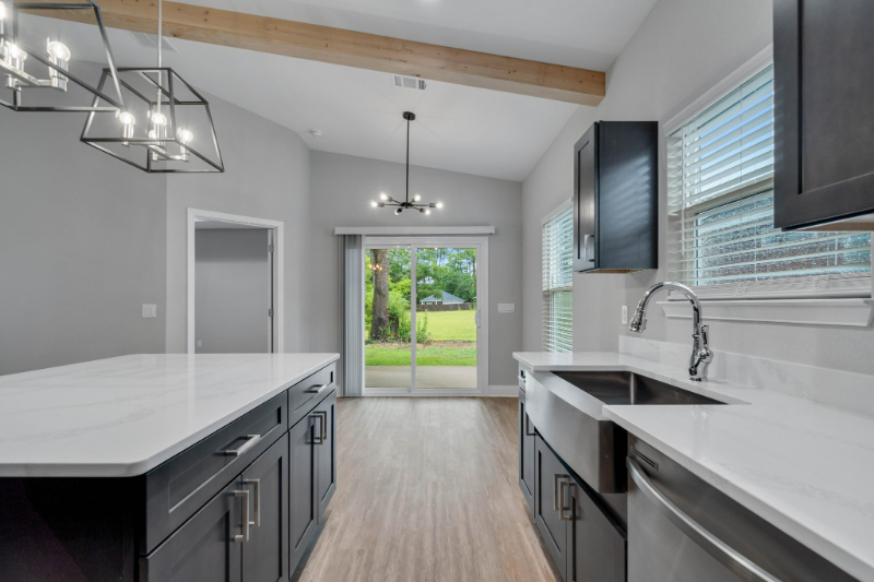 Pensacola House: 8278 Nelson Street